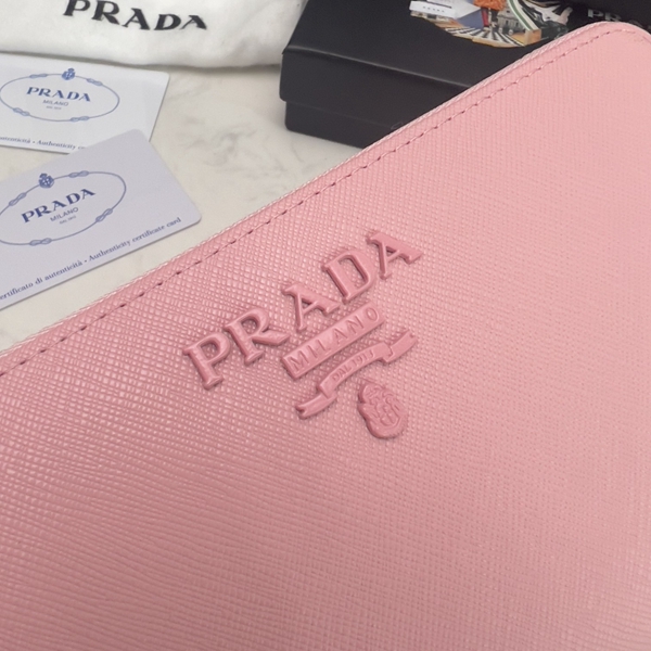 プラダ財布コピー細部ディテール